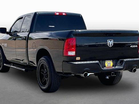 Used 2015 RAM 1500 Express AWD/4WD image 11