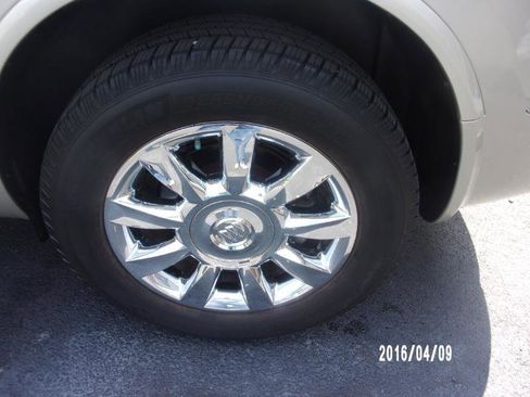 Used 2014 Buick Enclave Premium AWD/4WD image 16