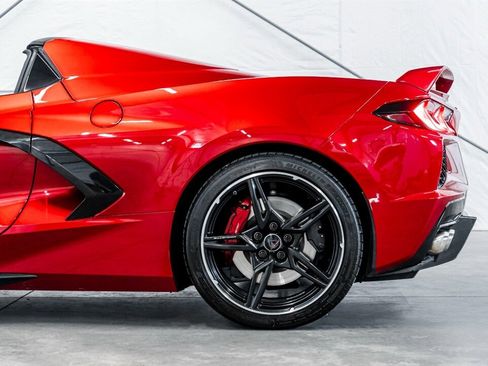 Used 2023 Chevrolet Corvette Stingray Premium Conv w/ Z51 Performance Package image 16