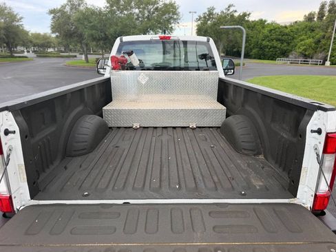Used 2019 Ford F250 XL w/ Power Equipment Group RWD image 19