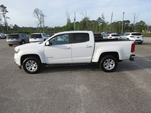 Used 2017 Chevrolet Colorado LT w/ LT Convenience Package image 8