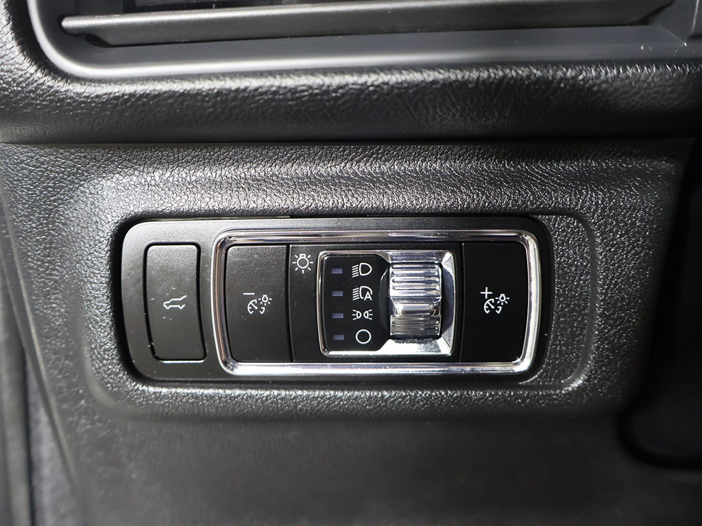 Used 2024 Lincoln Corsair Reserve w/ Equipment Group 201A AWD/4WD image 37