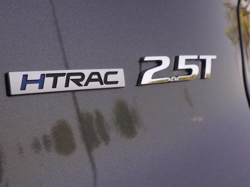 Used 2023 Hyundai Santa Fe Calligraphy AWD/4WD image 40
