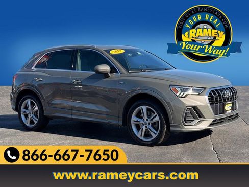 Used 2019 Audi Q3 2.0T Prestige image 1