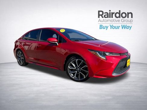 Used 2021 Toyota Corolla LE w/ LE Premium Package FWD image 1