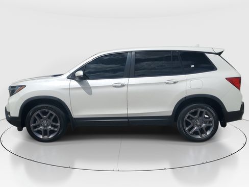 Used 2023 Honda Passport EX-L image 6