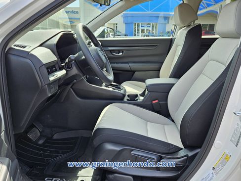 New 2025 Honda CR-V LX image 9