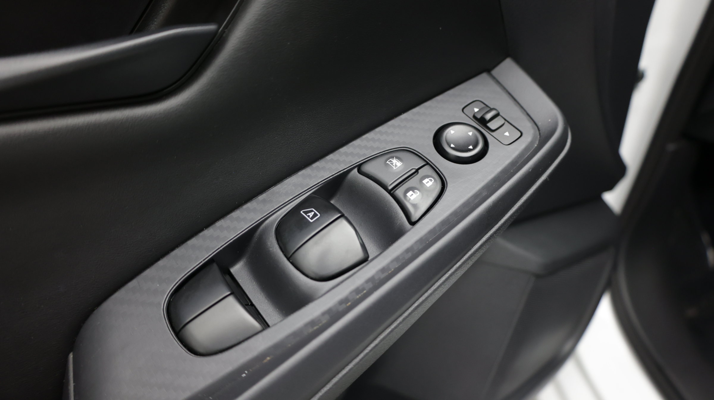 Used 2024 Nissan Sentra S FWD image 13