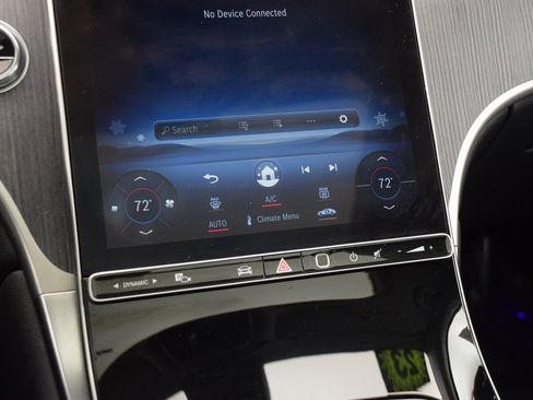 Used 2023 Mercedes-Benz GLC 300 image 28