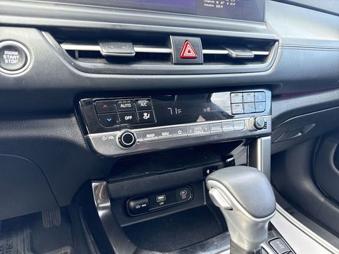 Used 2024 Kia Seltos SX w/ SX Sunroof Package AWD/4WD image 17