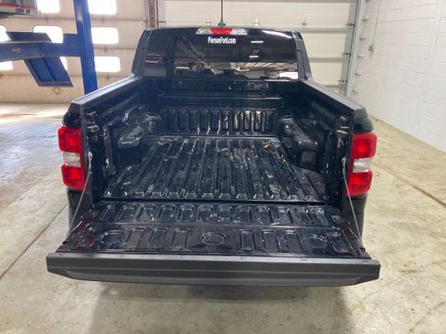 Used 2023 Ford Maverick Lariat w/ Equipment Group 500A Standard image 14