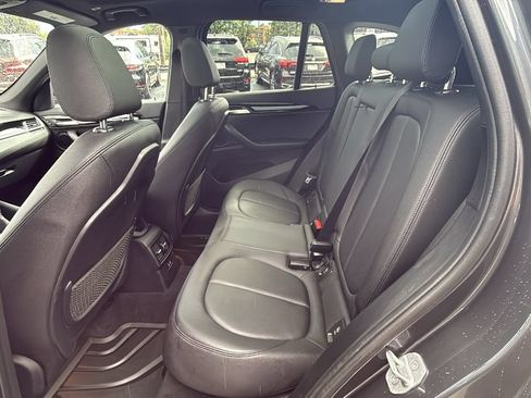 Used 2019 BMW X1 xDrive28i w/ Convenience Package AWD/4WD image 11