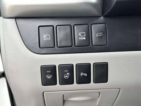 Used 2019 Toyota Highlander Limited Platinum AWD/4WD image 31
