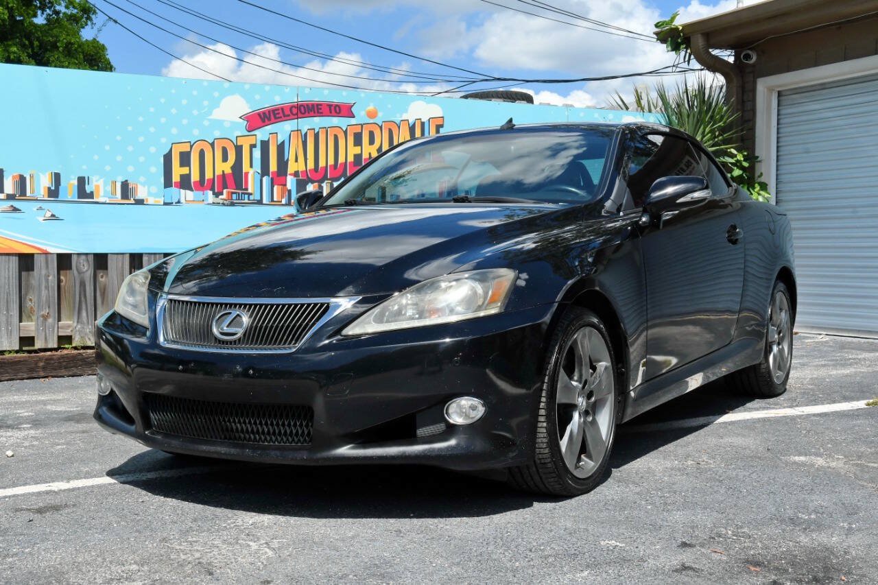 Used 2011 Lexus IS 350C w/ Luxury Pkg RWD image 1