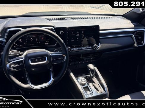 Used 2024 GMC Canyon Elevation w/ Elevation Premium Package AWD/4WD image 16