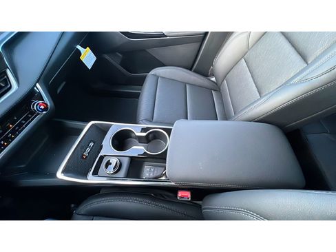 New 2026 Chevrolet Equinox LT w/ Convenience Package II image 20