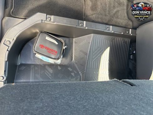 Used 2024 Toyota Tacoma TRD Off-Road AWD/4WD image 41