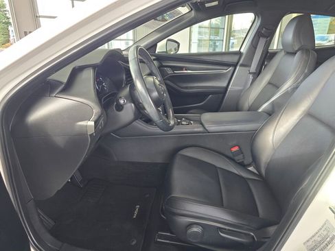 Used 2021 MAZDA MAZDA3 s image 19