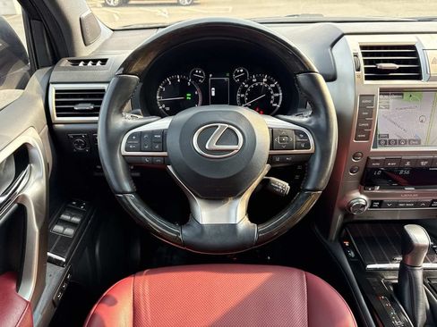 Used 2021 Lexus GX 460 Premium w/ Premium Package AWD/4WD image 13