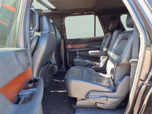 Used 2022 Lincoln Navigator L Reserve AWD/4WD image 20
