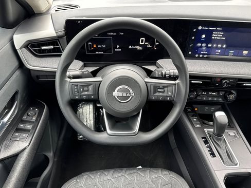 New 2026 Nissan Kicks SV w/ SV Premium Package image 11