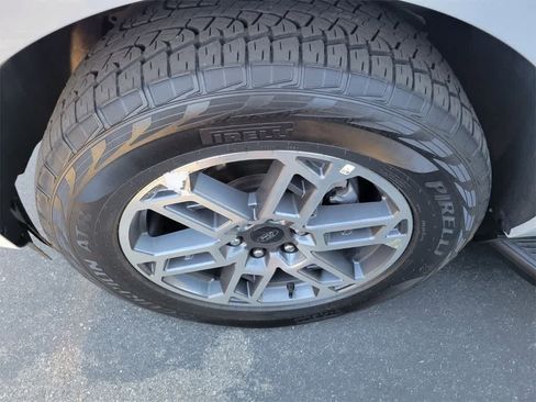 Used 2025 Ford Expedition Max Active image 3