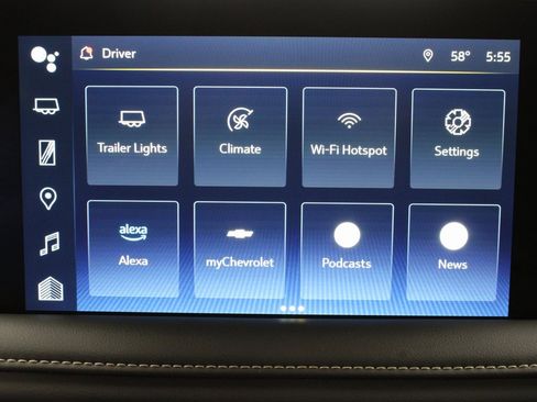 Used 2023 Chevrolet Suburban Premier image 19