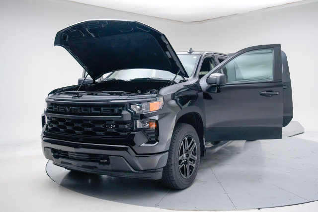 Used 2026 Chevrolet Silverado 1500 Custom w/ Rally Edition AWD/4WD image 18