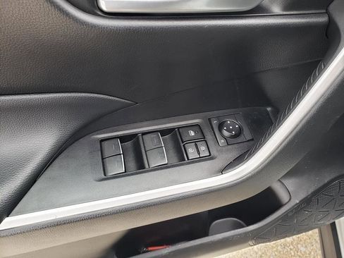 Used 2023 Toyota RAV4 XLE image 32