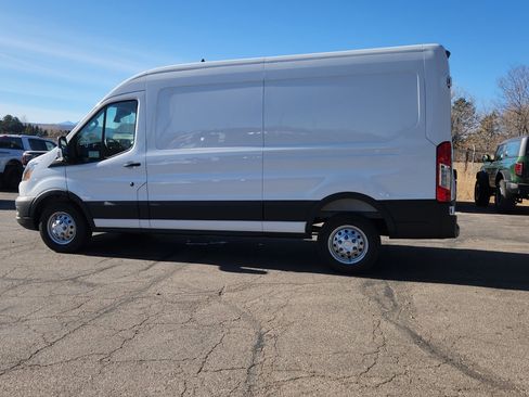 New 2025 Ford Transit 250 148 Medium Roof Extended AWD image 6