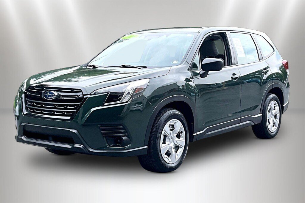Certified 2024 Subaru Forester AWD/4WD image 3