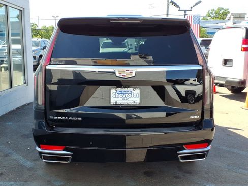 Used 2023 Cadillac Escalade Premium Luxury w/ Performance Package AWD/4WD image 5
