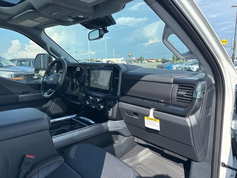 New 2025 Ford F250 Lariat w/ Lariat Ultimate Package image 22