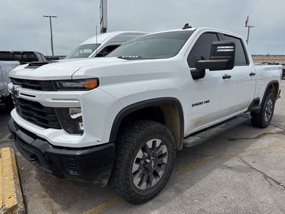 Used 2024 Chevrolet Silverado 2500 Custom w/ Custom Value Package