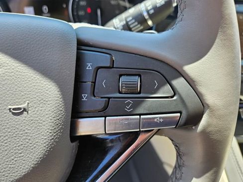 Certified 2025 Cadillac XT6 Premium Luxury w/ Technology Package FWD image 26