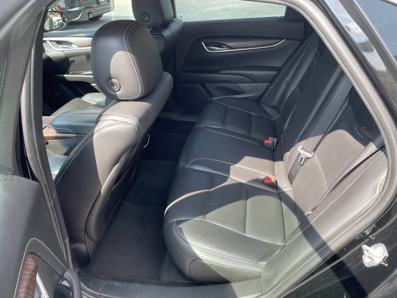 Used 2019 Cadillac XTS Luxury FWD image 9