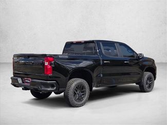 New 2026 Chevrolet Silverado 1500 Custom Trail Boss w/ Midnight Edition video 2