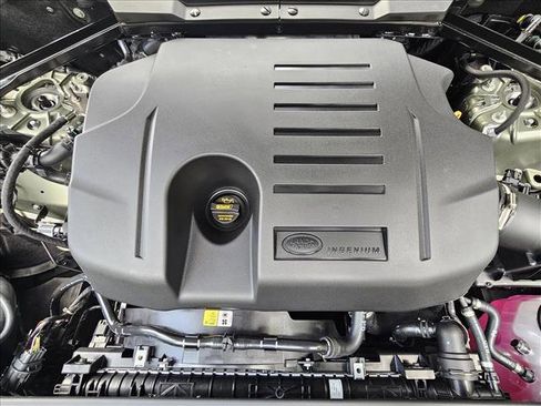 Certified 2025 Land Rover Defender 110 S AWD/4WD image 19