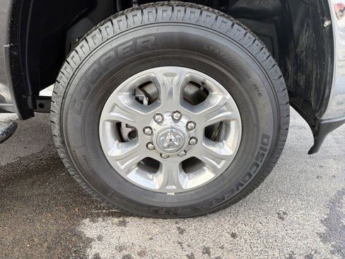 Used 2024 RAM 2500 Big Horn image 5