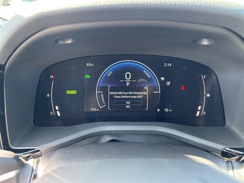 Used 2026 Toyota Camry SE image 10