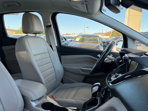 Used 2016 Ford C-MAX Energi SEL w/ Equipment Group 302A image 34