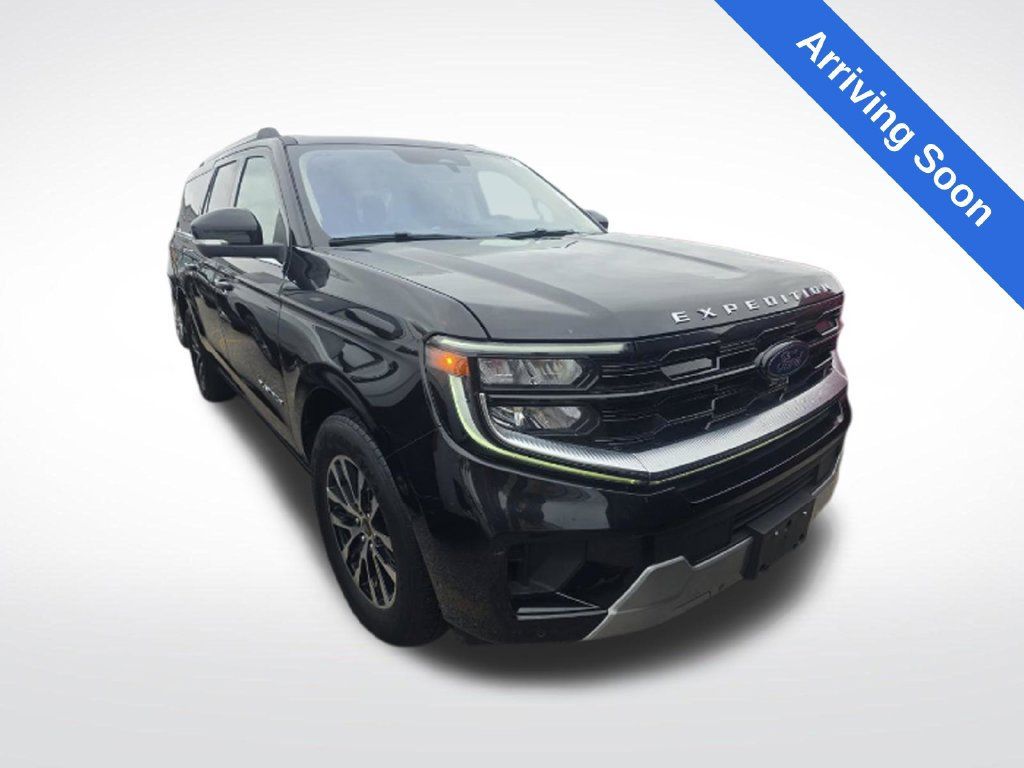 Used 2025 Ford Expedition Max Platinum AWD/4WD image 1