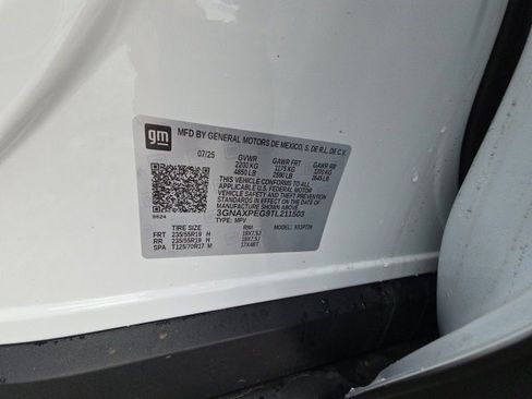 New 2026 Chevrolet Equinox LT w/ Convenience Package II image 34