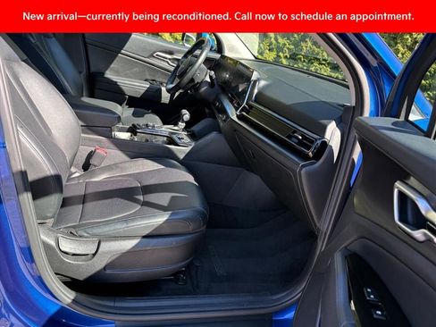 Certified 2023 Kia Sportage EX image 19