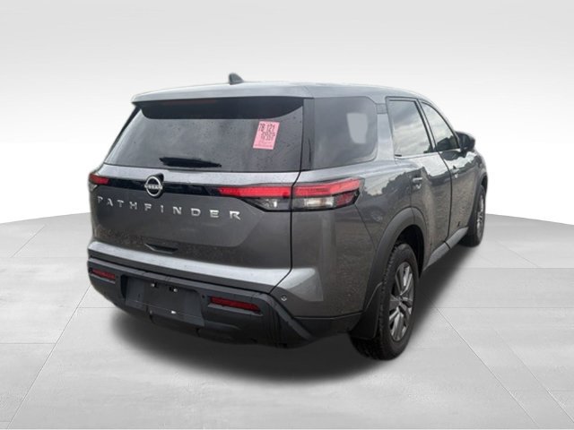 Used 2025 Nissan Pathfinder S FWD image 32