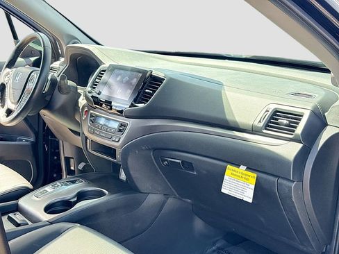 Used 2023 Honda Ridgeline RTL-E image 29