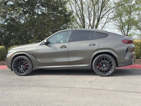 Certified 2024 BMW X6 xDrive40i w/ Premium Package image 9