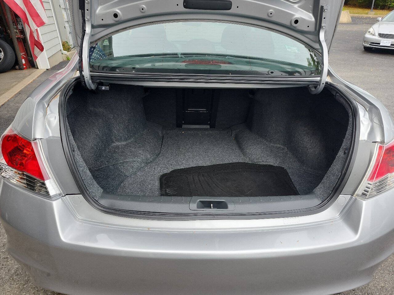 Used 2009 Honda Accord EX image 7