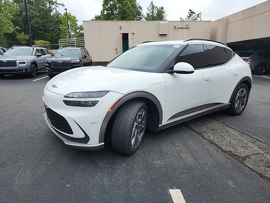 Used 2025 Genesis GV60 RWD image 4