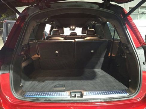 Used 2025 Mercedes-Benz GLS 63 AMG 4MATIC image 13